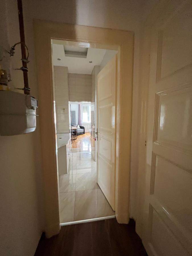 Szechenyi Apartman 米什科尔茨 外观 照片