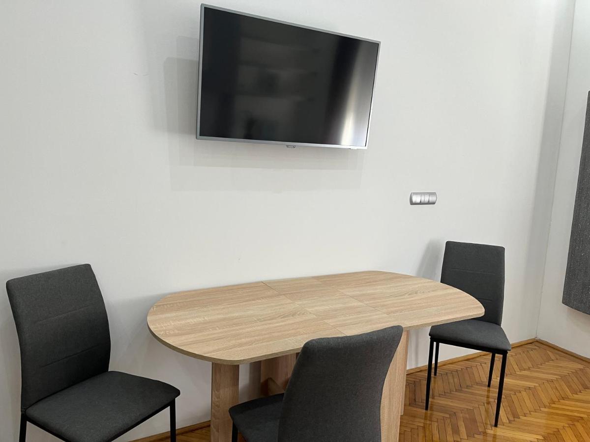 Szechenyi Apartman 米什科尔茨 外观 照片
