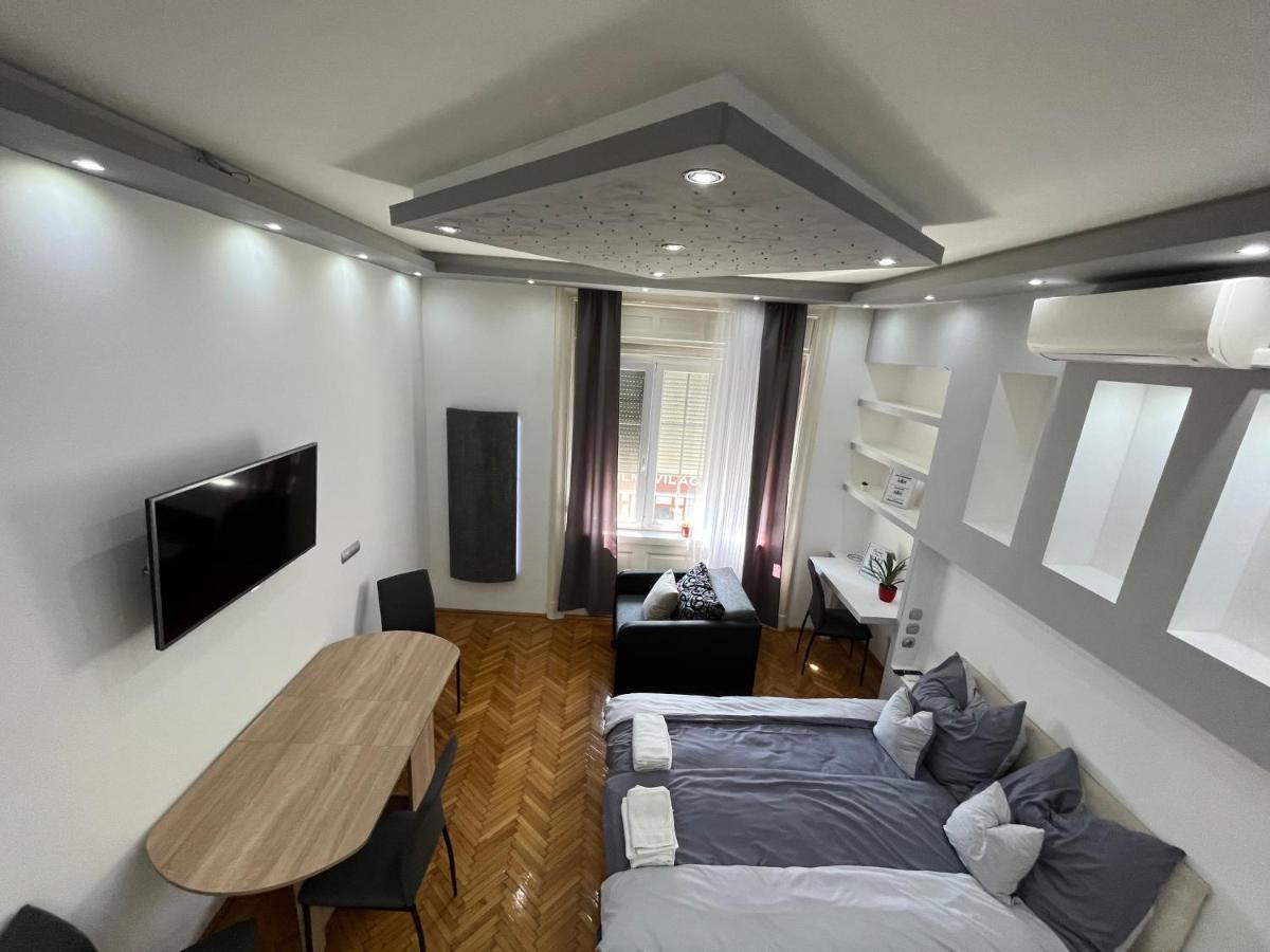 Szechenyi Apartman 米什科尔茨 外观 照片